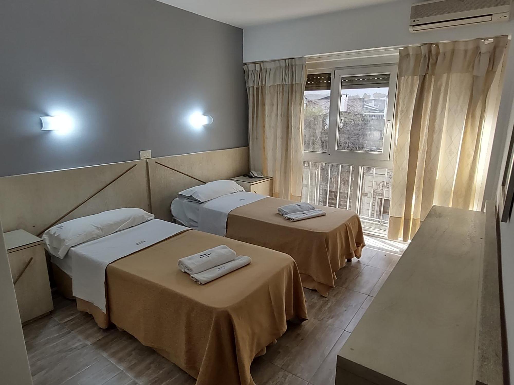Adm Ayamitre Hotel Буенос Айрес Екстериор снимка